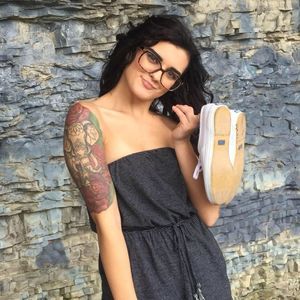 Meet your Posher, Kesia